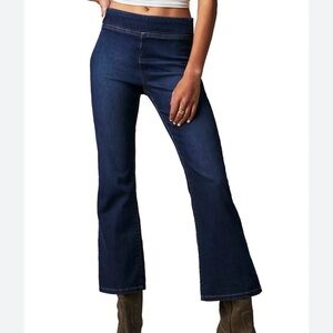 We the Free NWT  In My Feelings Cropped Boot slimming crop flare jeans